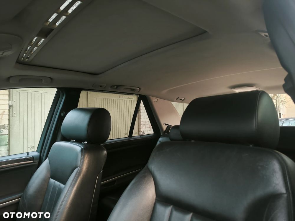 Mercedes-Benz ML - 22