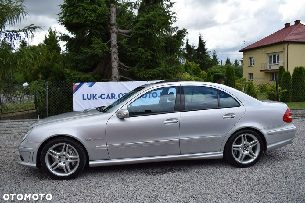 Mercedes-Benz Klasa E 55 AMG Automatik - 2