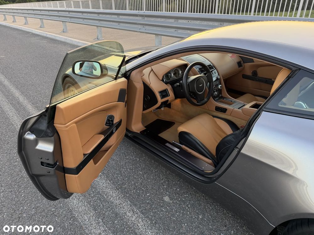 Aston Martin V8 Vantage 4,7 SportShift - 9