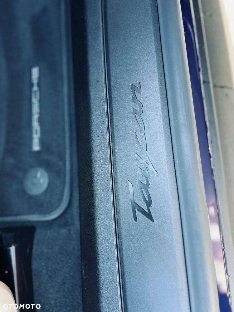 Porsche Taycan 89kWh - 19