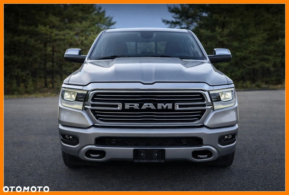 RAM 1500 Crew Cab Laramie - 8