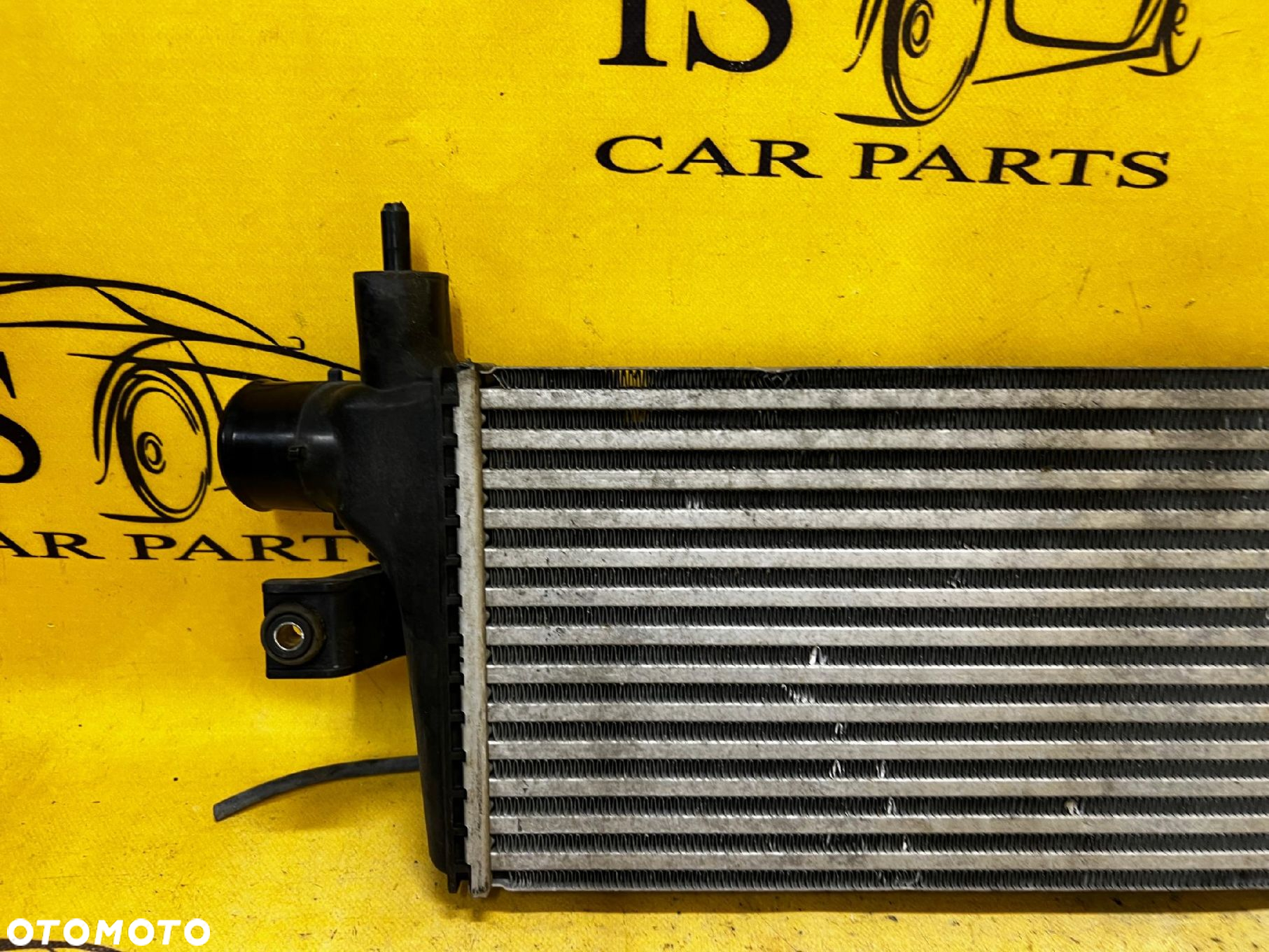 CHŁODNICA POWIETRZA INTERCOOLER TOYOTA HILUX VIII 8 2.4D D4D - 2