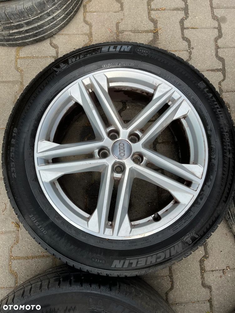 felgi ALUFELGI Audi Q5 5x112 19 235 55 / 19 AUDI Q5 SUV 80A601025 G * - 18