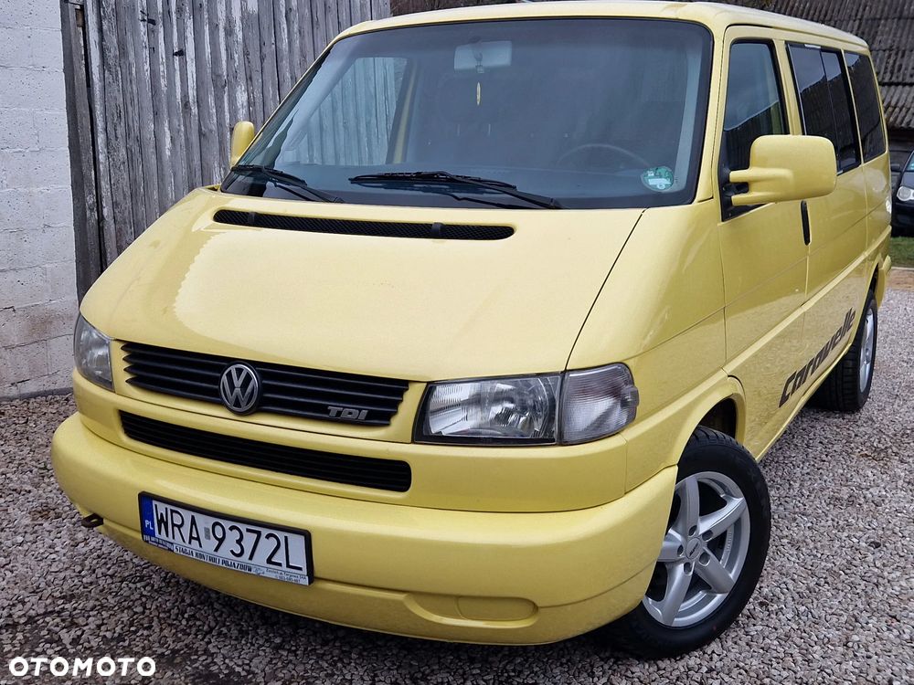 Volkswagen Caravelle - 13