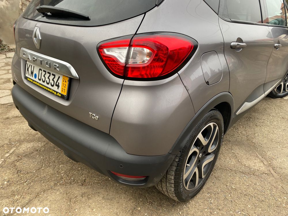 Renault Captur (ENERGY) TCe 90 BOSE EDITION - 11