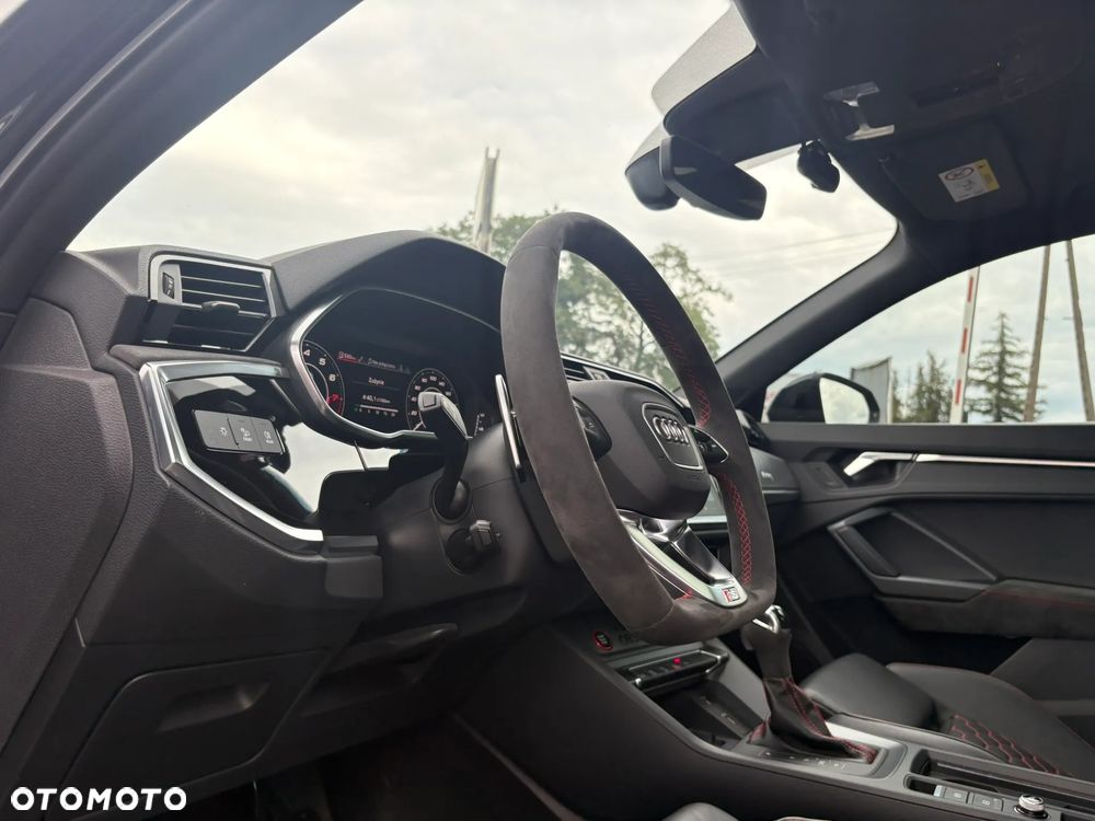 Audi RS Q3 2.5 TFSI quattro S tronic - 10