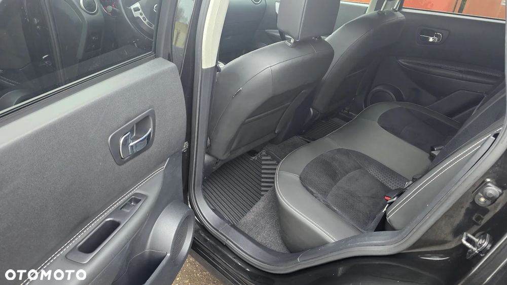 Nissan Qashqai 2.0 CVT 360 - 17