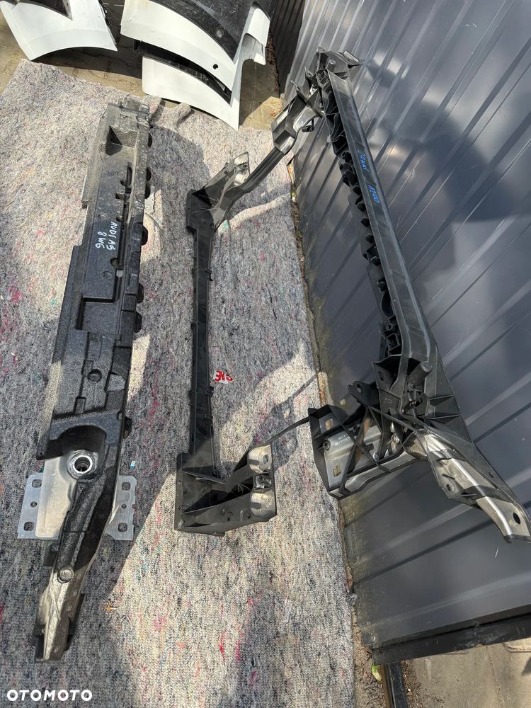 PAS PRZEDNI AUDI A5 8W6 ORYGINAŁ CAŁY - 2