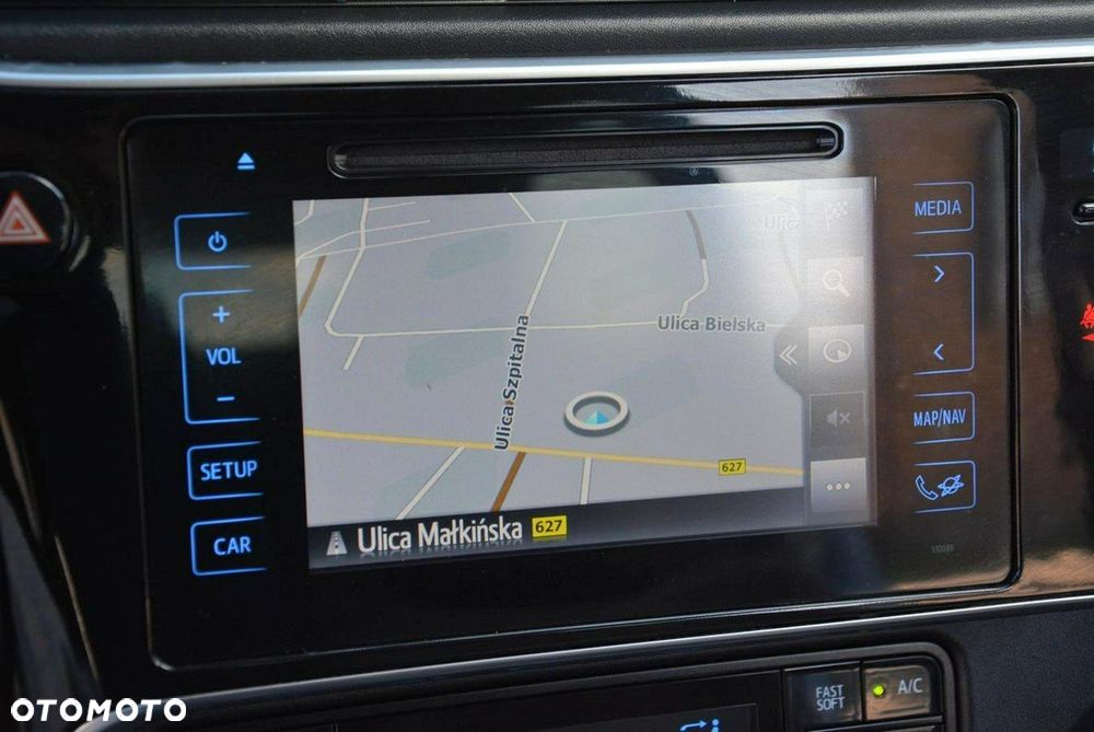 Toyota Auris Hybrid 135 Premium - 25