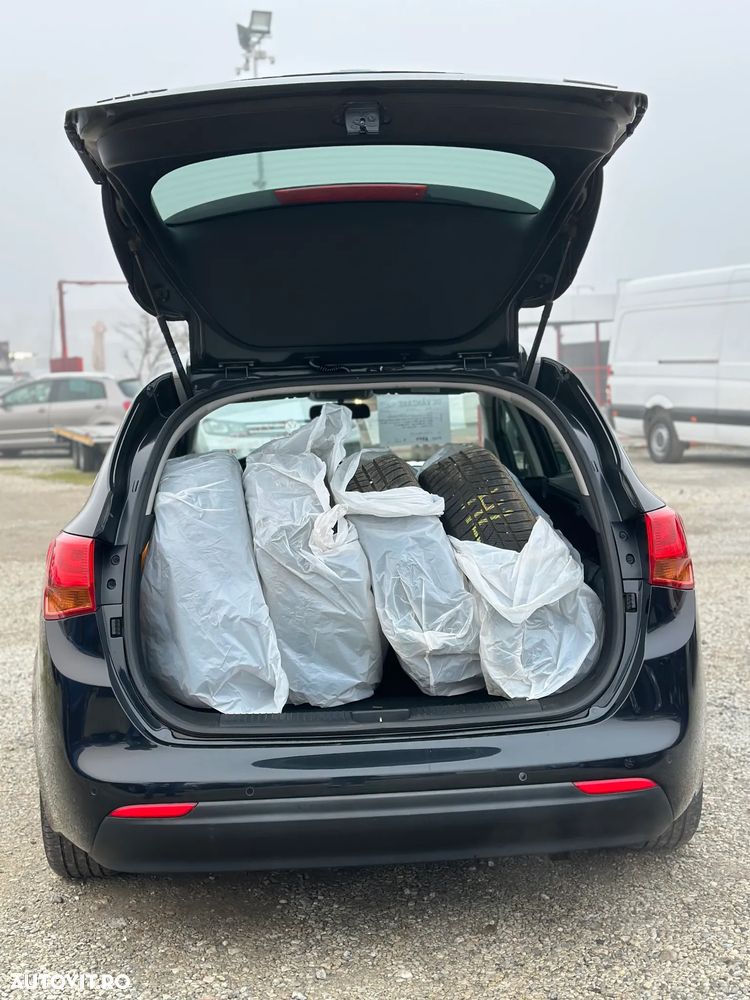 Kia Ceed 1.6 CRDi Vision - 3