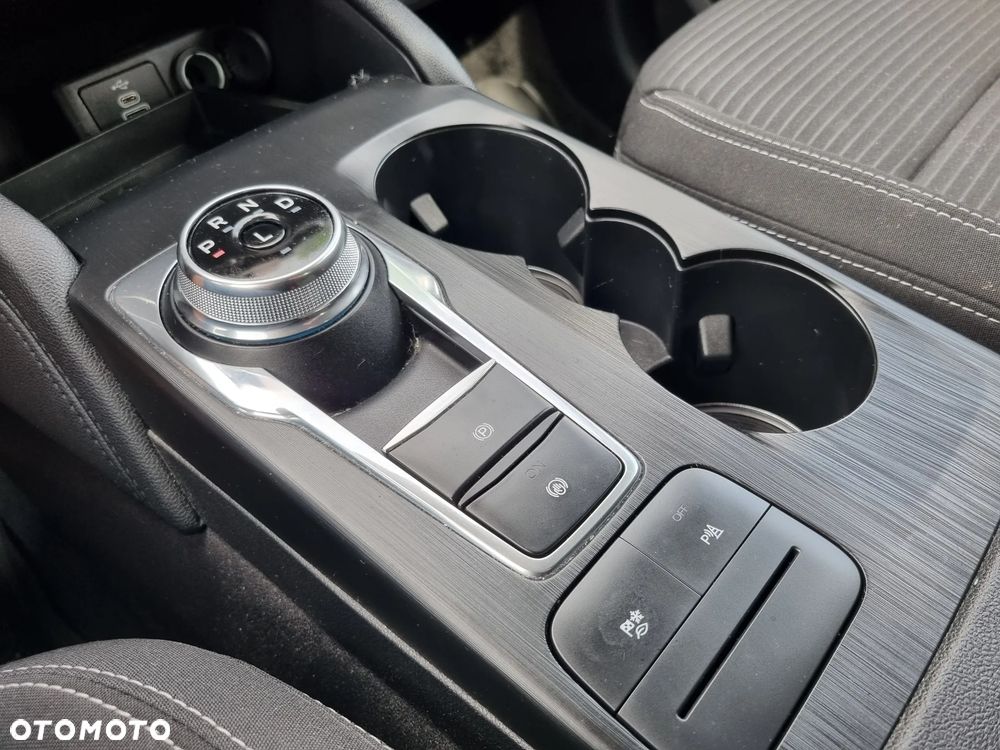 Ford Kuga 2.5 FHEV FWD Titanium X - 16