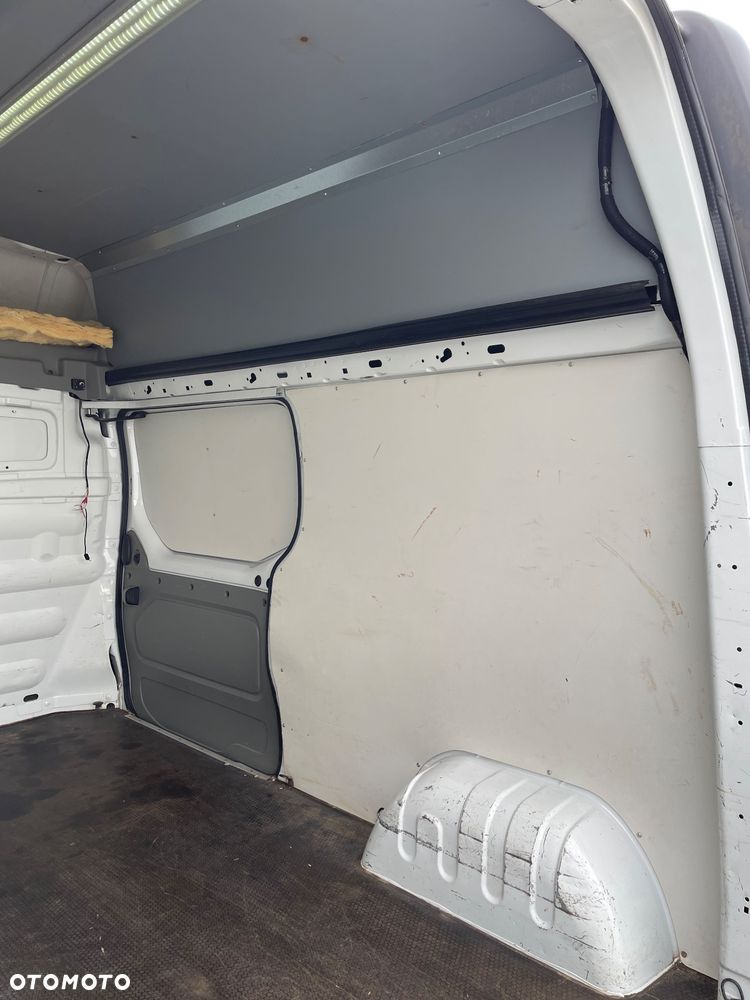 Renault Trafic - 29