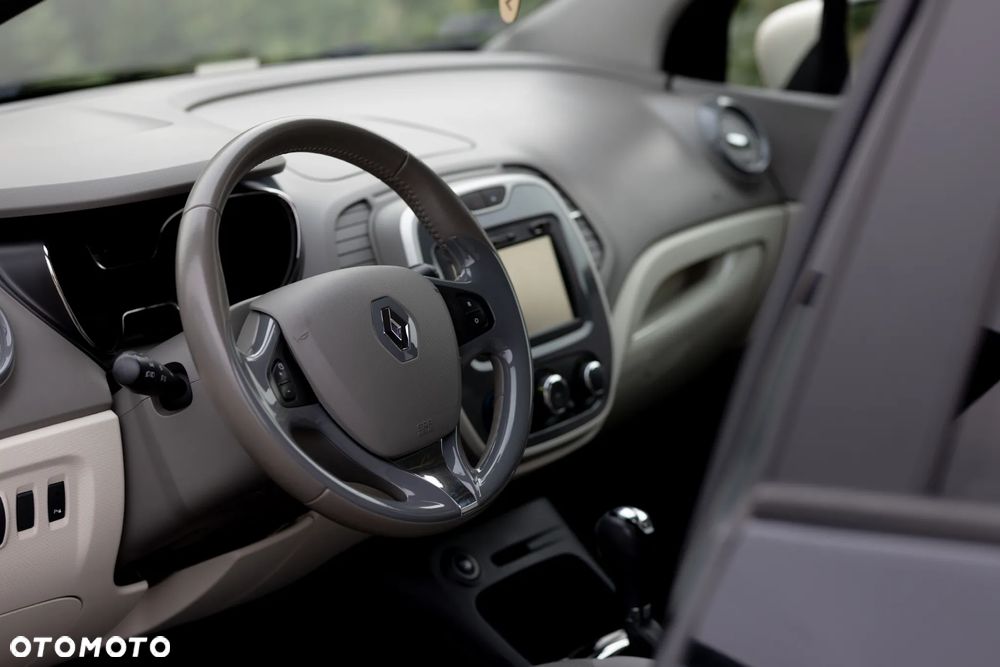 Renault Captur 1.2 TCe Intens EDC - 20