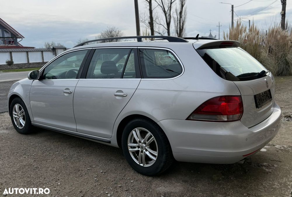Volkswagen Golf 1.6 TDI BlueMotion Technology Comfortline - 5
