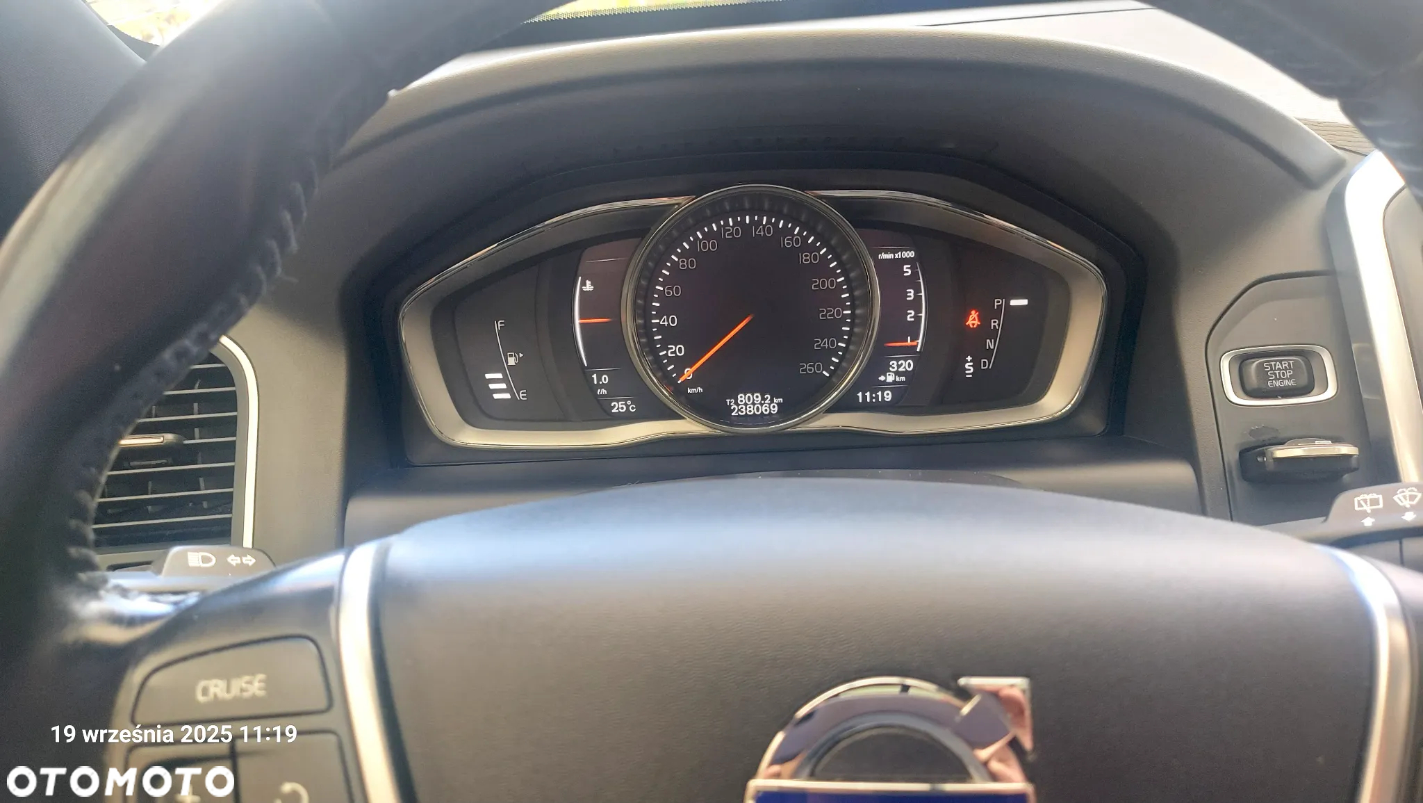 Volvo XC 60 D4 AWD Summum - 12