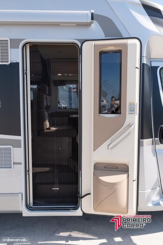 Adria Matrix 670 SBC 50 anos 5 lugares - 51