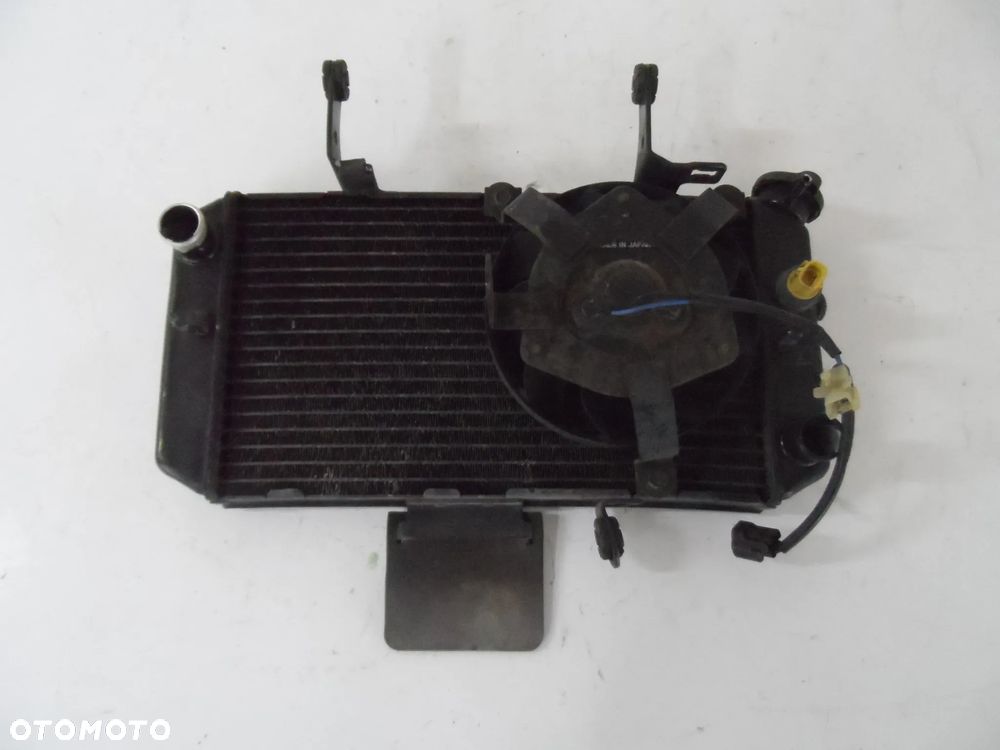 SUZUKI DL 650 04 chłodnica, wiatrak wentylator - 5