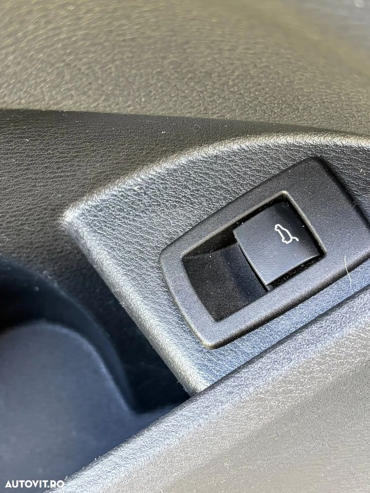 BMW X1 sDrive18d Aut. xLine - 19