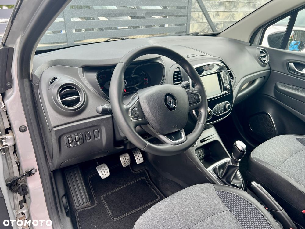 Renault Captur ENERGY TCe 120 Crossborder - 16