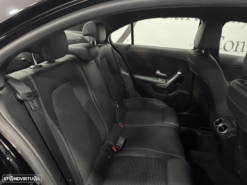 Mercedes-Benz A 180 Limousine d Progressive Aut. - 45