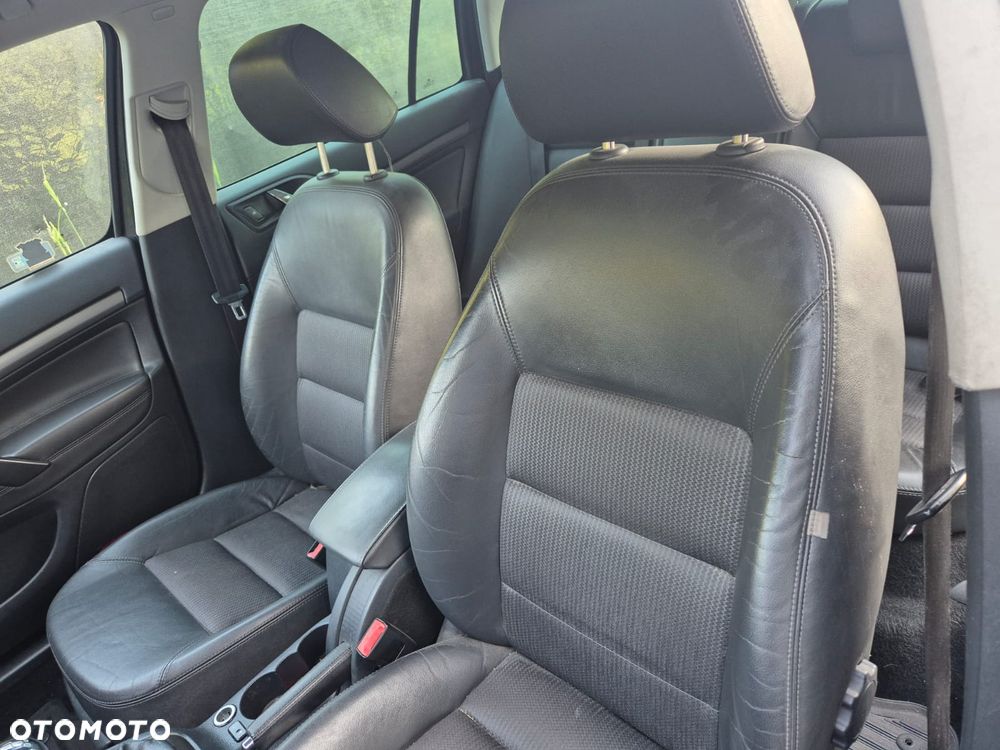 Skoda Octavia 1.6 Ambition - 7