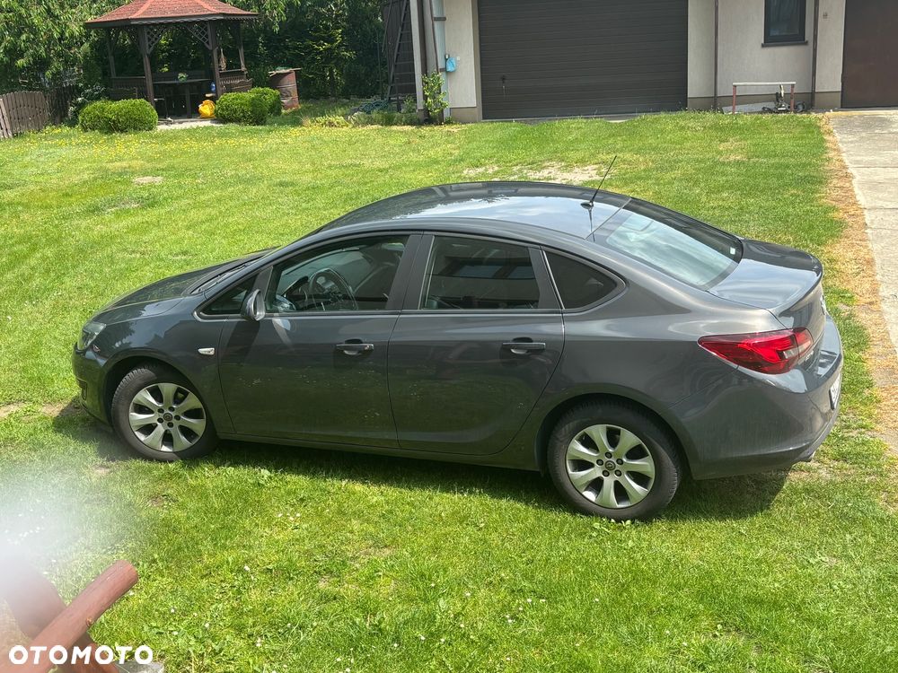 Opel Astra 1.4 T Active EU6 - 3