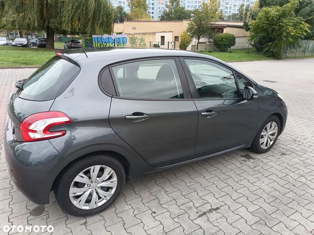 Peugeot 208 1.4 HDi Access - 8