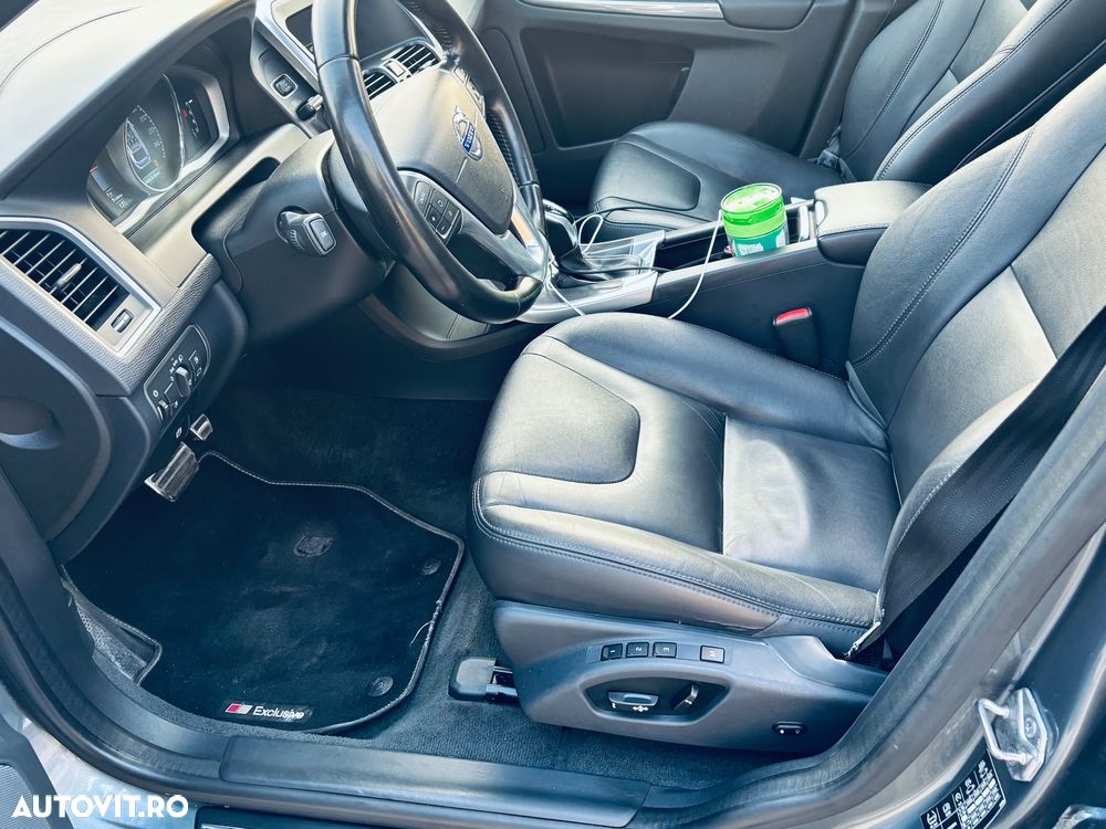 Volvo XC 60 D4 Geartronic Summum - 8