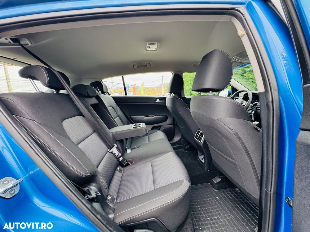 Kia Sportage 1.6 CRDI AWD VISION - 17