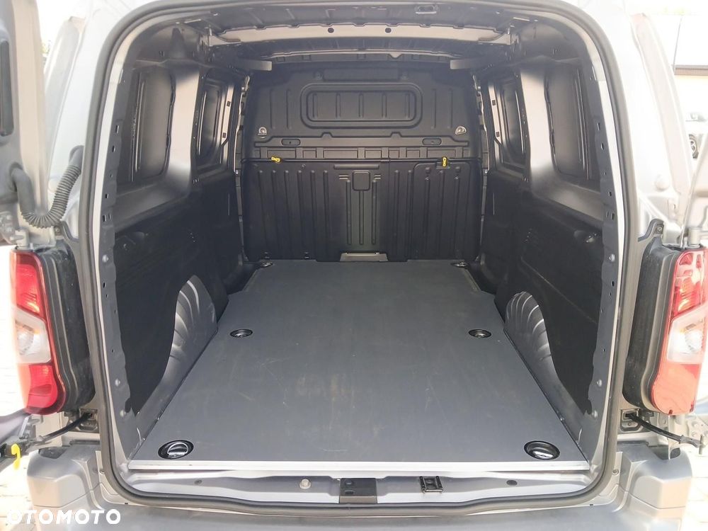 Toyota PROACE CITY - 14