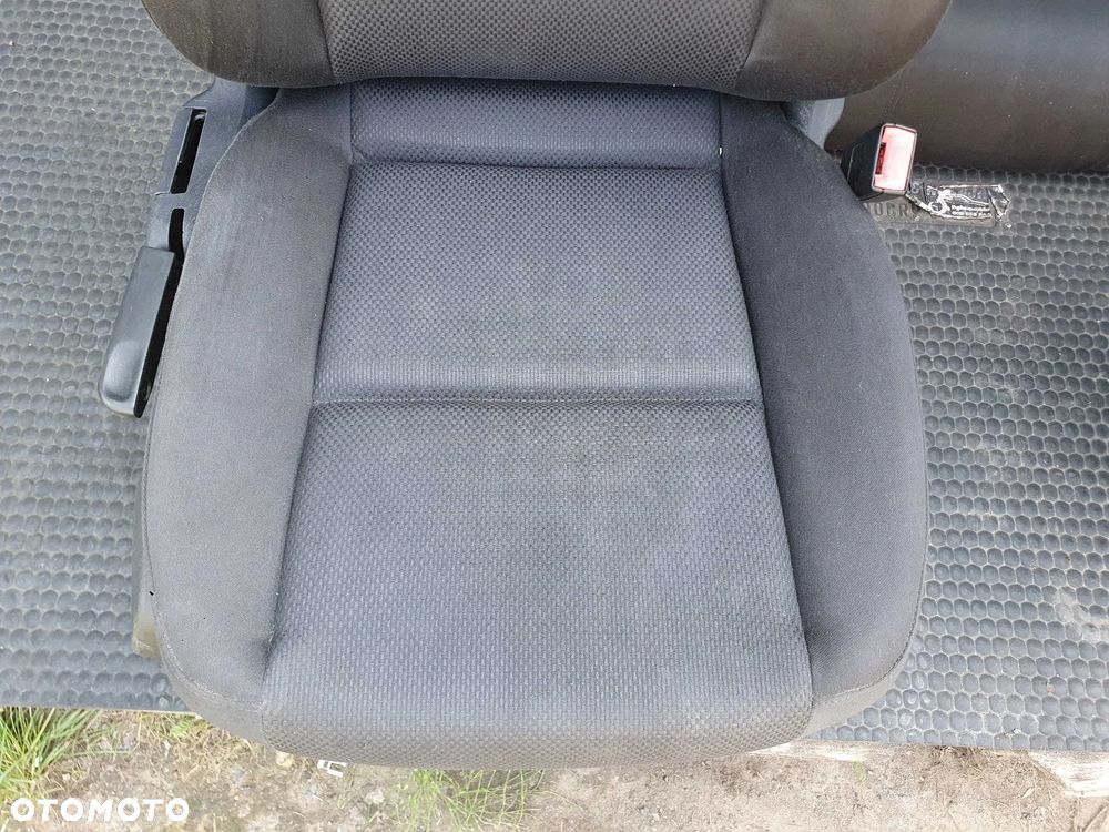 Fotele Fotel Kanapa Nieskladana Welur Czarne Soul Podlokietnik Audi A4 B6 Sedan Komplet - 22