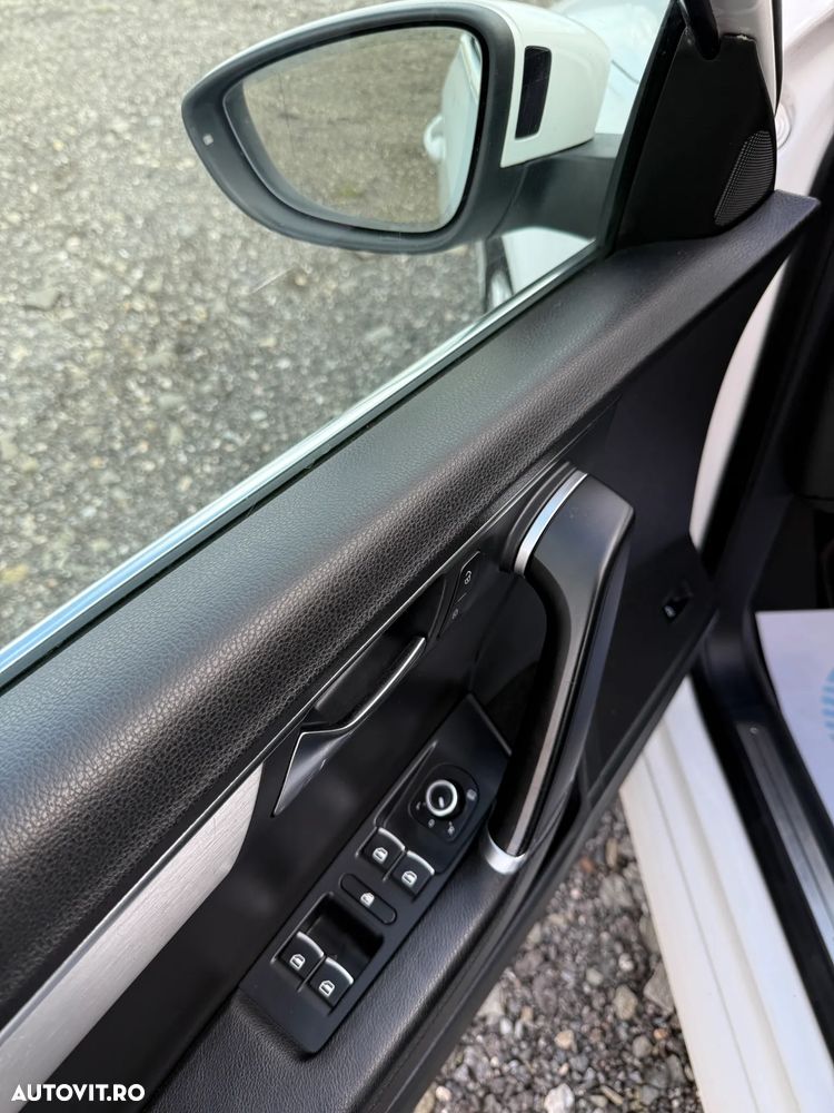 Volkswagen Passat 2.0 TDI DPF R-Line Edition Plus - 10