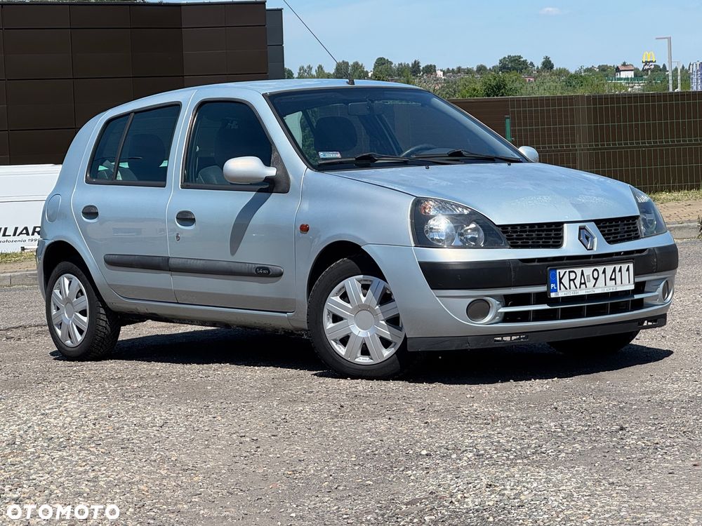 Renault Clio 1.4 16V Privilege - 3