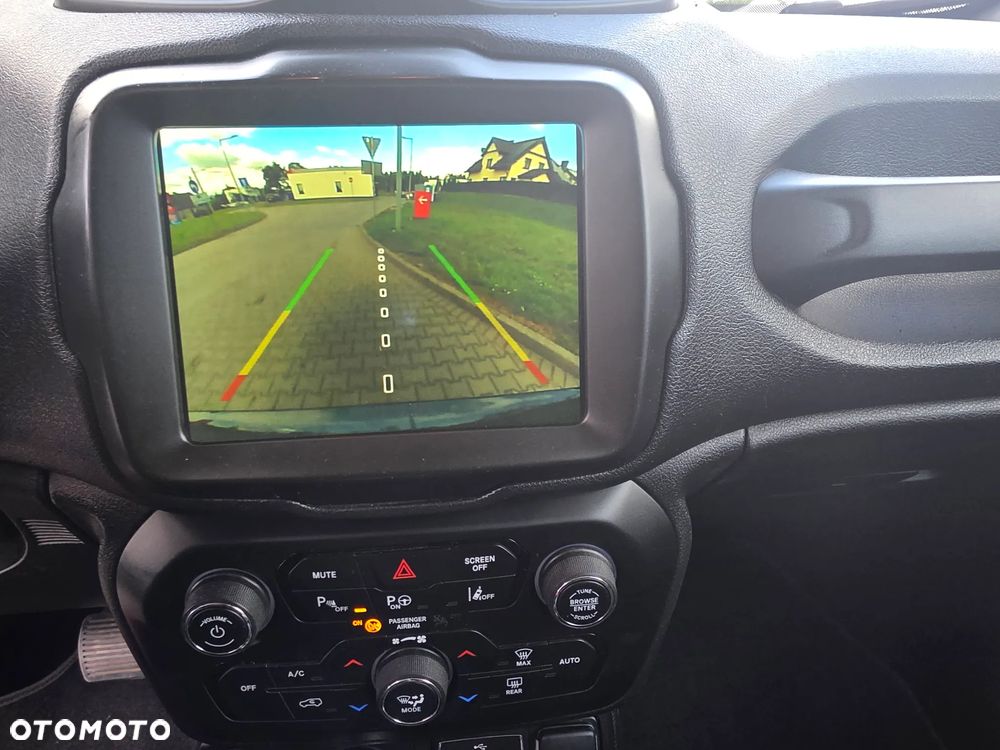 Jeep Renegade 1.3 T-GDI Automatik Limited - 14