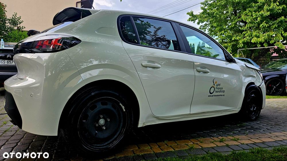 Peugeot 208 PureTech 75 Active - 14