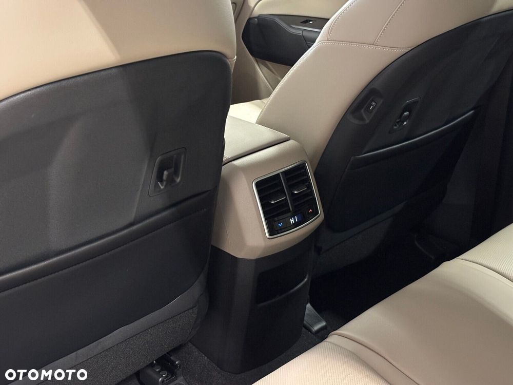 Kia Sportage - 11