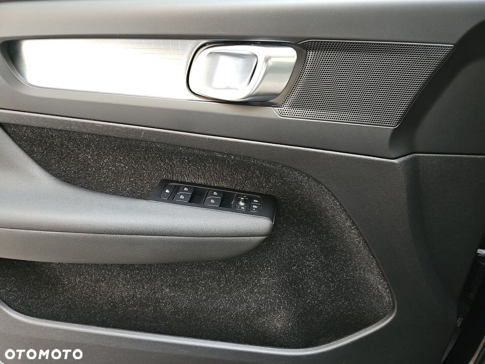 Volvo XC 40 D3 Momentum - 20