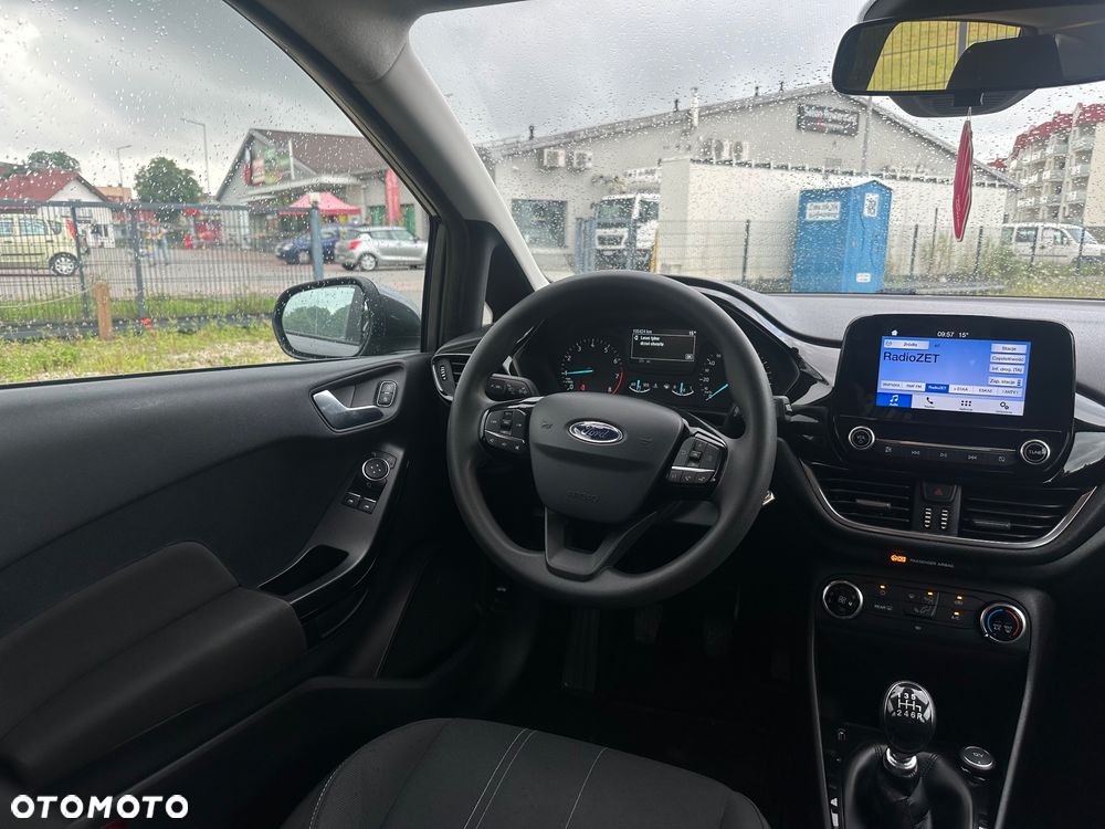 Ford Fiesta 1.0 EcoBoost Start-Stop Titanium - 12