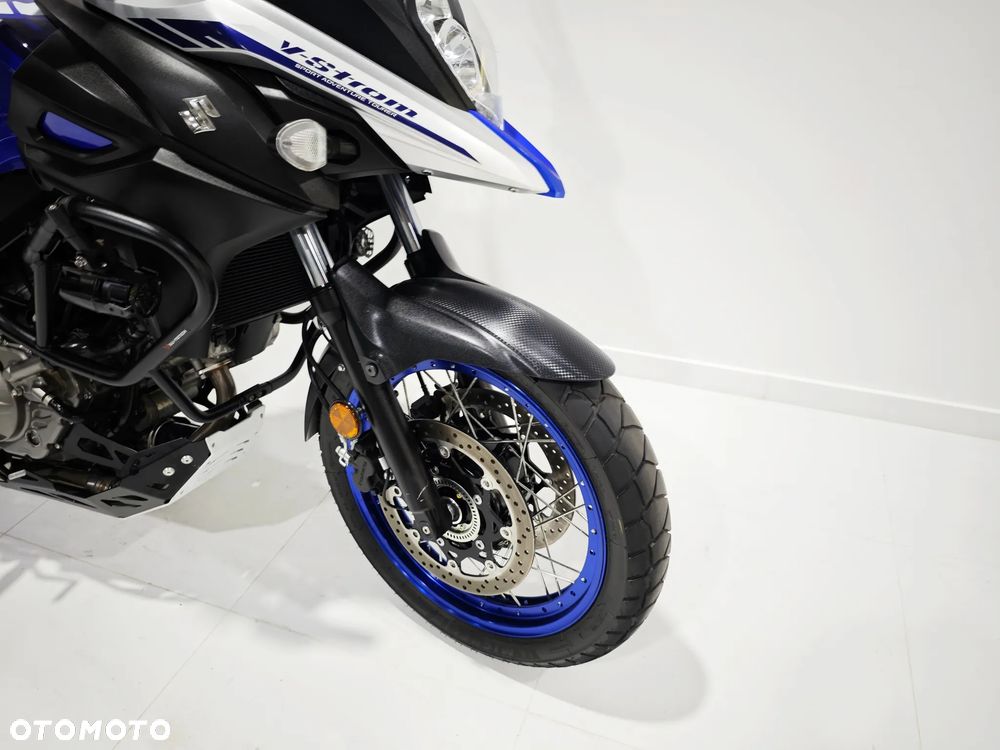 Suzuki V-STROM - 7