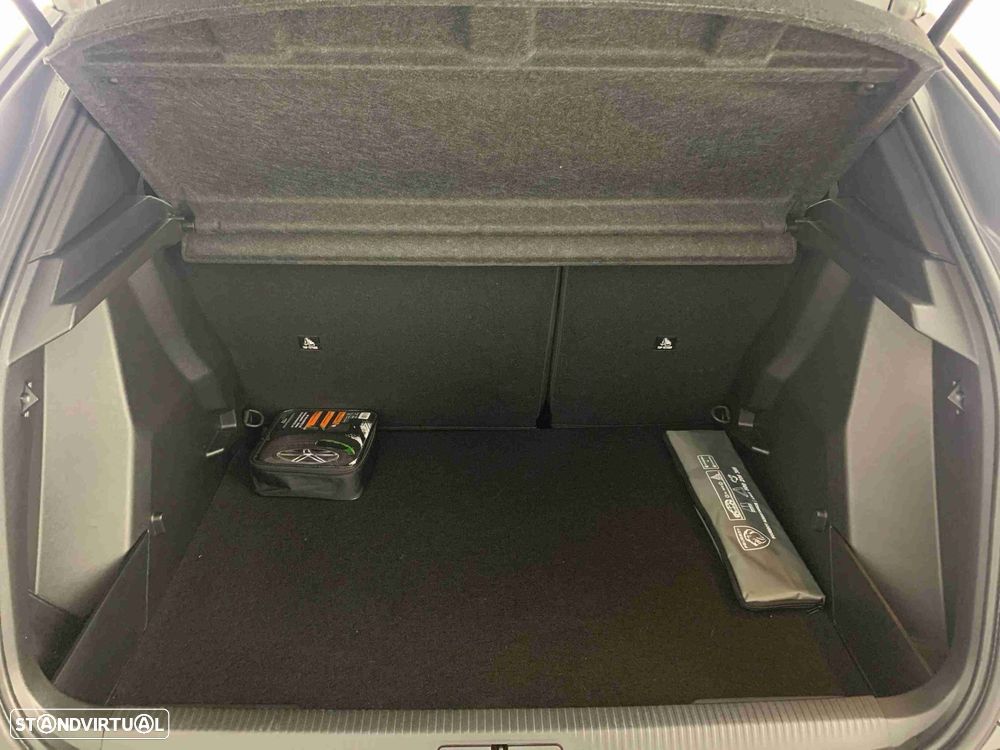 Peugeot 2008 1.2 Hybrid Allure e-DCS6 - 14