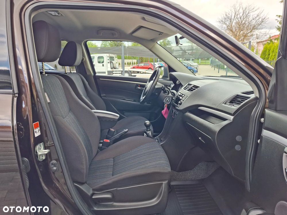 Suzuki Swift 1.2 4x4 Club - 35