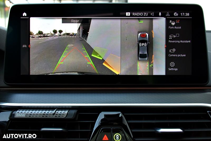 BMW Seria 5 520i AT MHEV - 9
