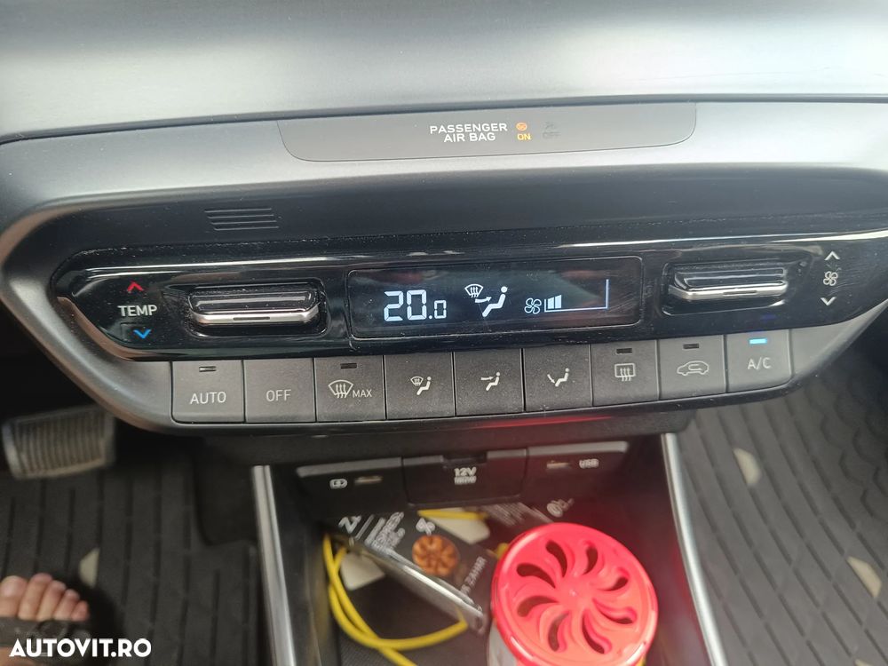 HYUNDAI i20 2023 — imagine 13
