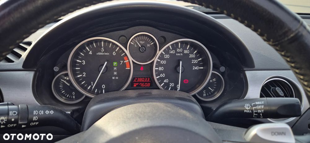 Mazda MX-5 2.0 MZR Roadster Coupe Automatik Center-Line - 15