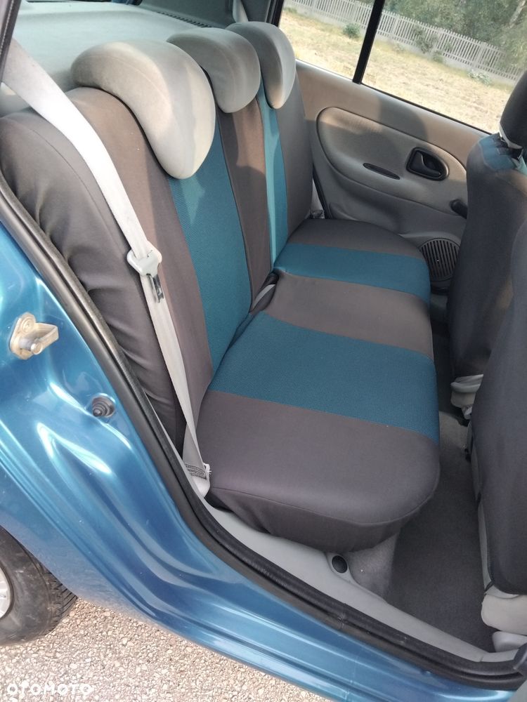 Renault Clio 1.5 dCi Privilege - 13