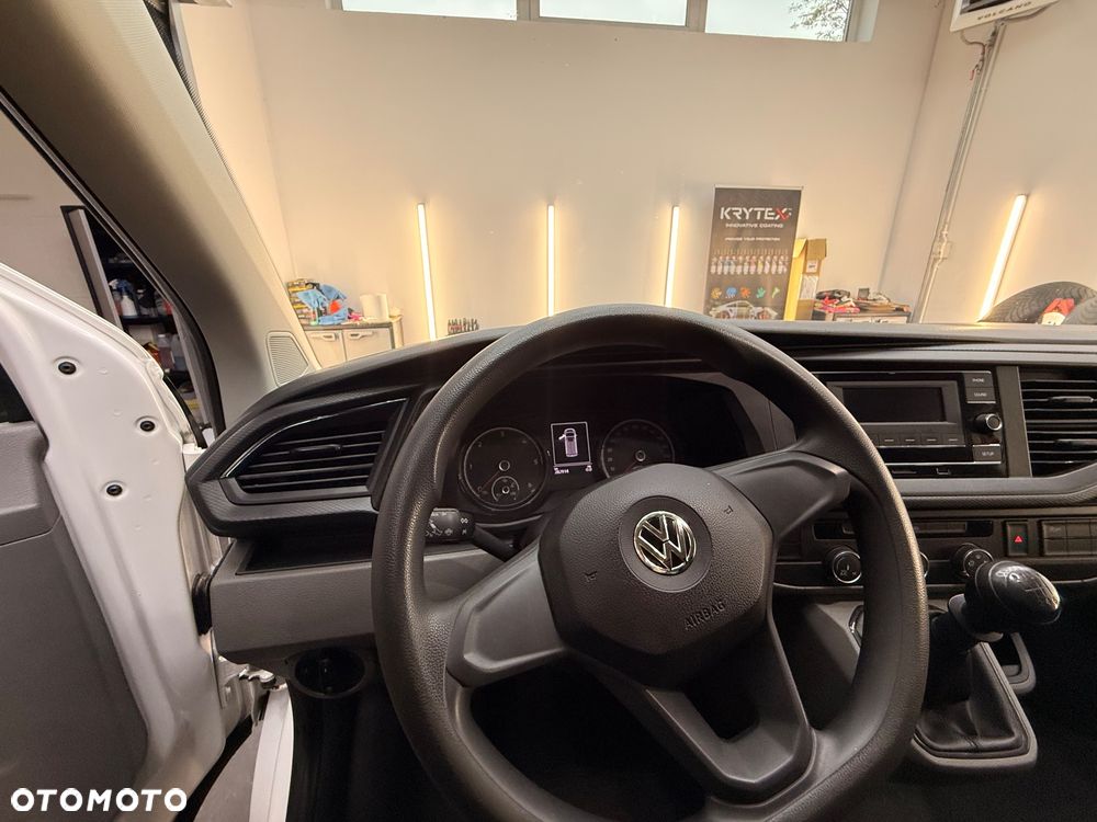 Volkswagen Transporter - 10