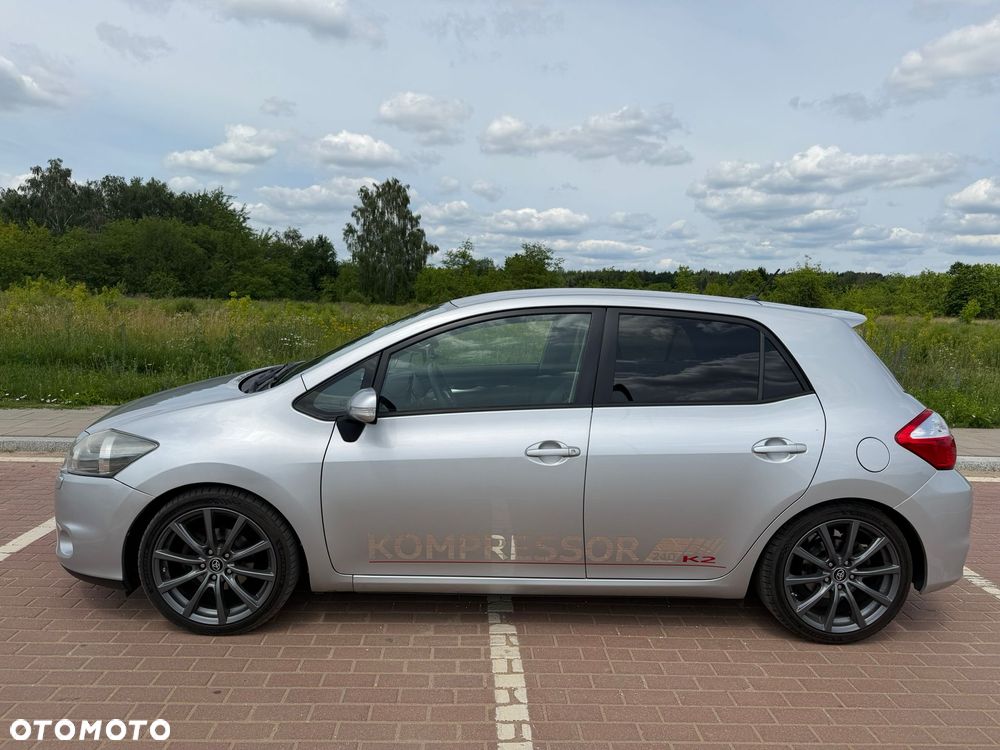 Toyota Auris - 3