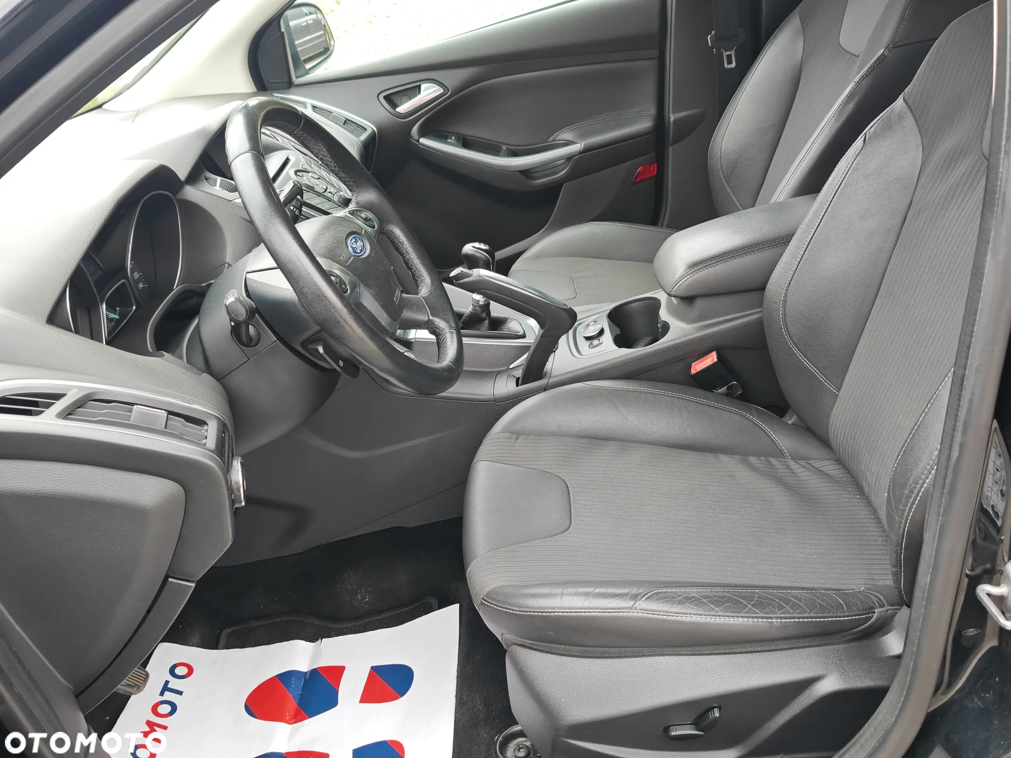 Ford Focus 1.6 EcoBoost Trend Sport - 10