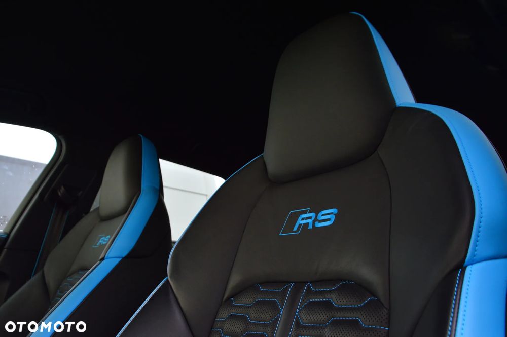 Audi RS6 Avant TFSI mHEV Quattro Performance Tiptronic - 16