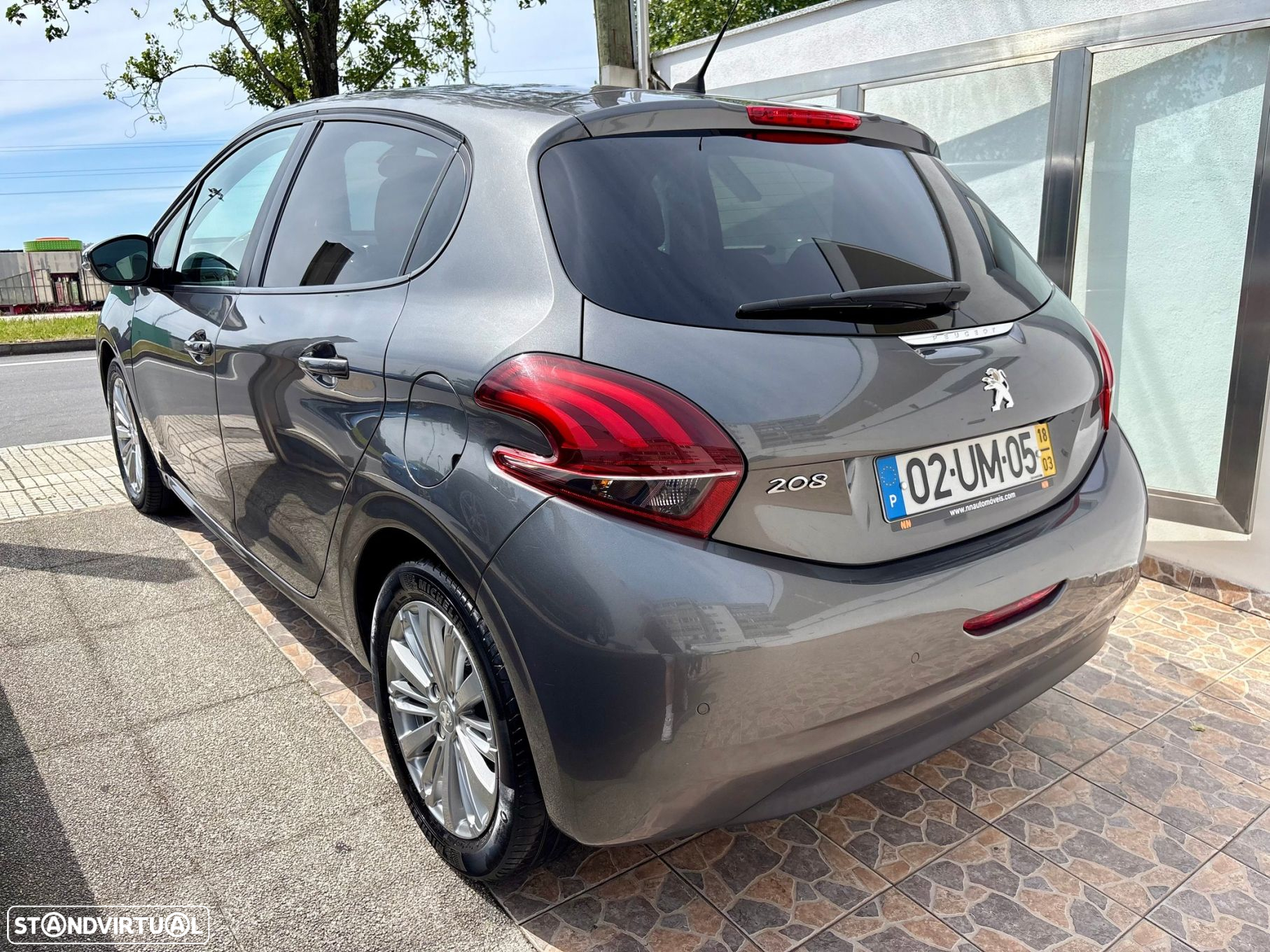 Peugeot 208 1.2 PureTech Style - 2